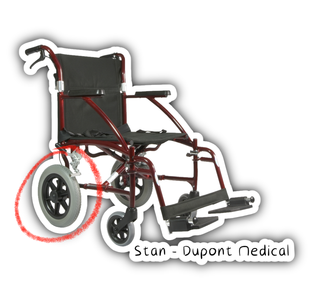 Fauteuil Stan de Dupont Medical.Les roues arrières sont petites et n'ont pas de mains courantes. 