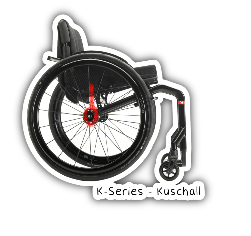 Fauteuil K-Series par Küschall. C'est un fauteuil actif et l'essieu des roues arrière est dessous l'assise.